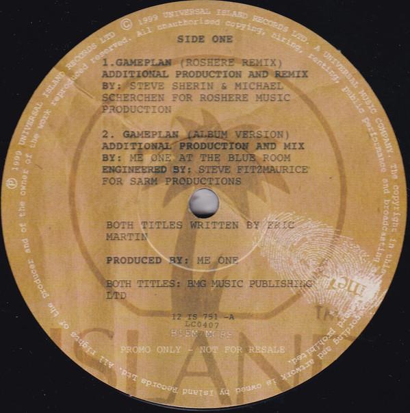 12inch Record ME ONE - Game Plan 12IS751 Island Records 1999 UK Dance & Electronica Used
12inch Record ME ONE - Game Plan 12IS751 Island Records 1999 UK Dance & Electronica Used