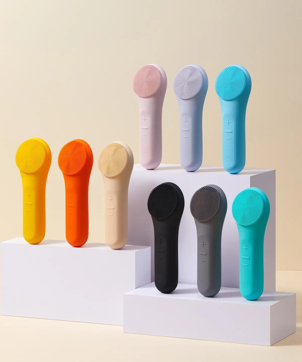 Силиконовый вибрационный очиститель для лица – Звуковая щетка для глубокого очищения пор (IPX7 Водонепроницаемый)
Силиконовый вибрационный очиститель для лица – Звуковая щетка для глубокого очищения пор (IPX7 Водонепроницаемый)