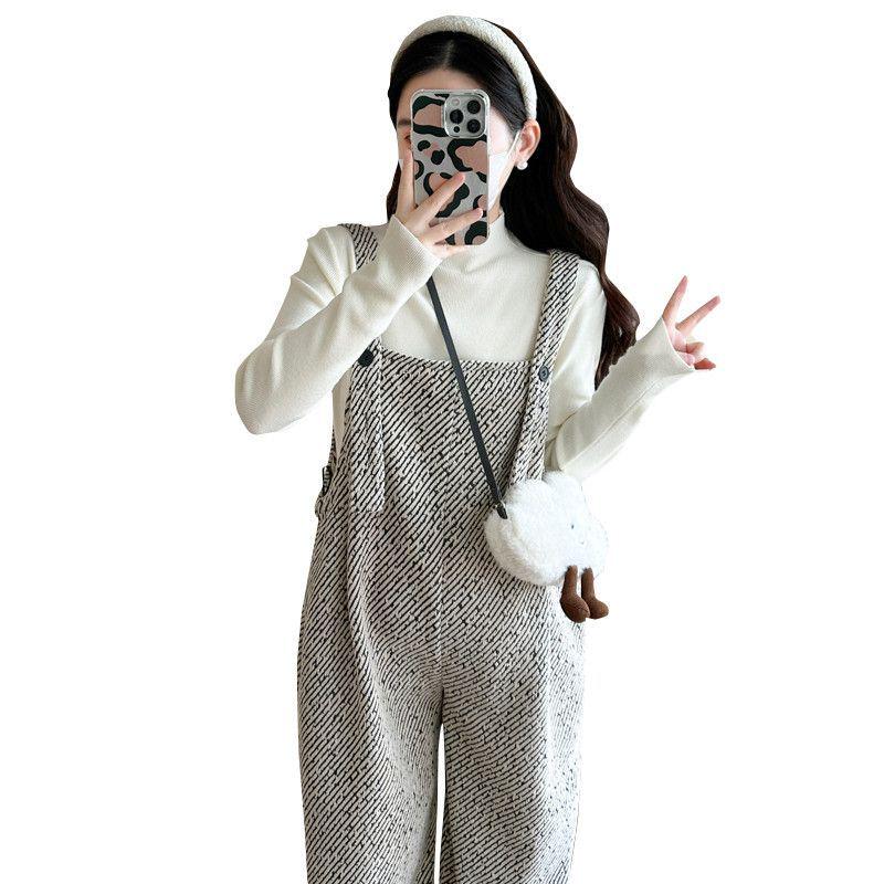 High-End Maternity Plus Velvet Overalls Sweater Top - 2025 Autumn/Winter Collection for Pregnant Moms 2XL (for 145-165 jin)
High-End Maternity Plus Velvet Overalls Sweater Top - 2025 Autumn/Winter Collection for Pregnant Moms 2XL (for 145-165 jin)