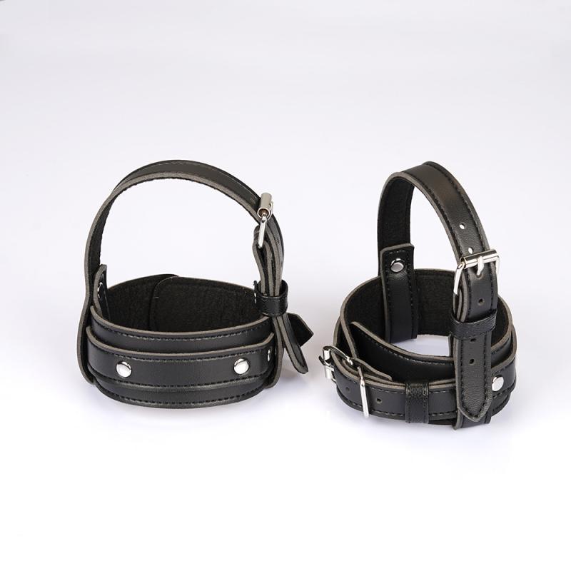 1Pair Ankle Belt Black Ankle Safety Belt Chain And Buckle Y2K Punk Style Women S Accessories Belt
1Pair Ankle Belt Black Ankle Safety Belt Chain And Buckle Y2K Punk Style Women S Accessories Belt