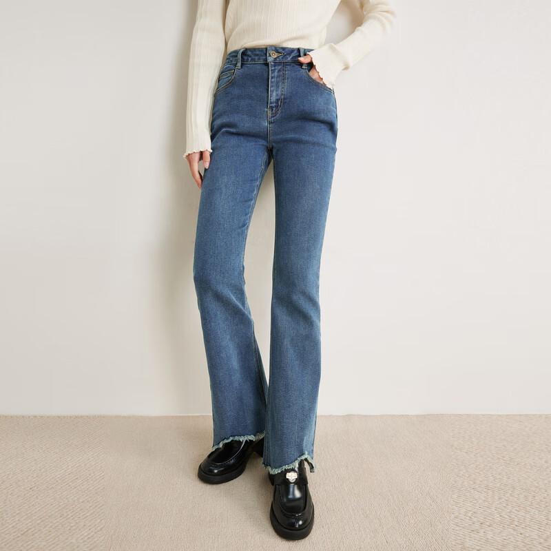 Ledian High-Waist Raw Hem Flare Jeans S
Ledian High-Waist Raw Hem Flare Jeans S