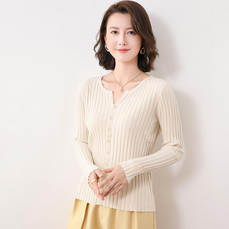 Spring & Autumn 2025: Slim Fit Women s Ribbed Knit Cardigan - Korean Fashion, Round Neck Sweater XL
Spring & Autumn 2025: Slim Fit Women s Ribbed Knit Cardigan - Korean Fashion, Round Neck Sweater XL