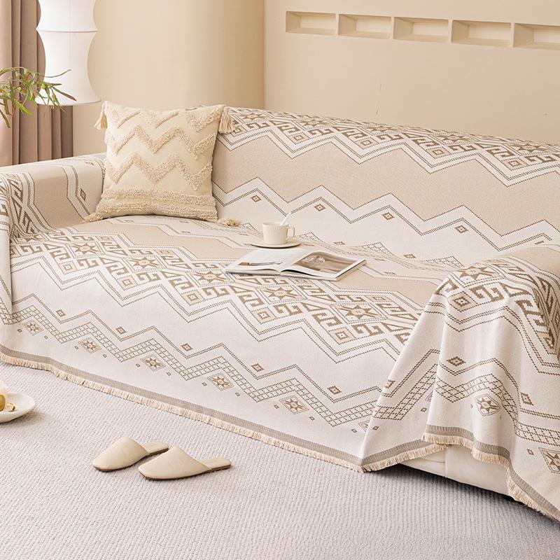 Ткань для чехла на диван Ins, чехол для диванной подушки, полотенце, против царапин, универсальный чехол для четырех сезонов, универсальный нескользящий чехол, одеяло 180*300
Ткань для чехла на диван Ins, чехол для диванной подушки, полотенце, против царапин, универсальный чехол для четырех сезонов, универсальный нескользящий чехол, одеяло 180*300