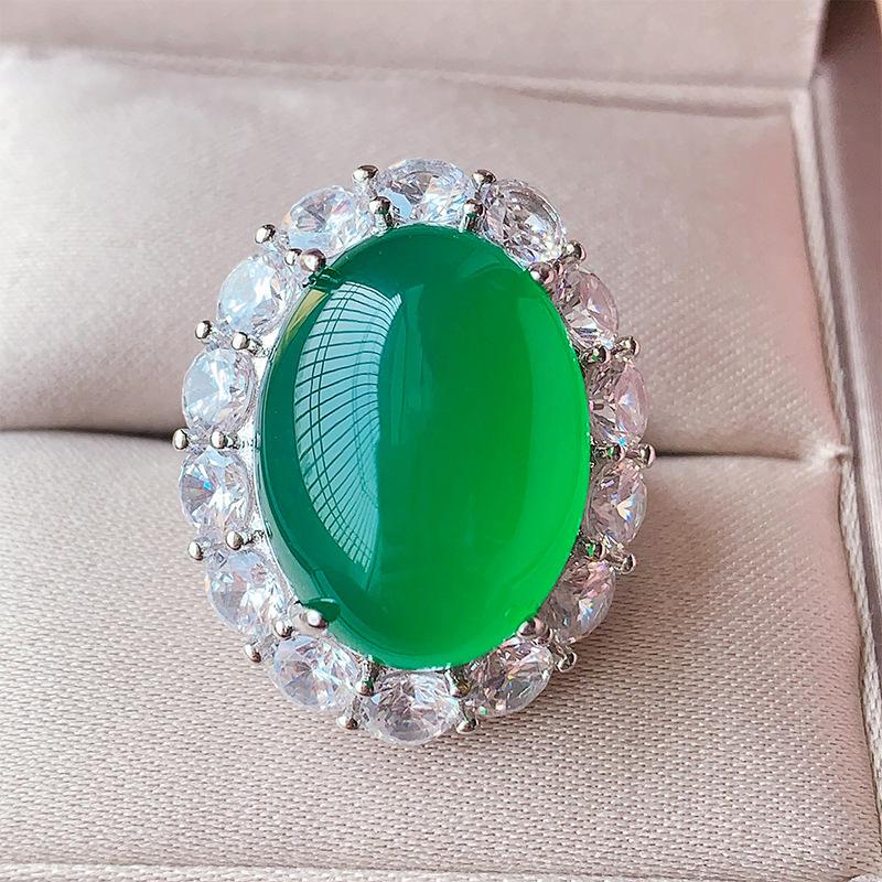 Ювелирные изделия Европейская имитация Голубино-красный корунд Синяя шпинель Гладкая поверхность Ретро комплект Главный 15 * 20
Ювелирные изделия Европейская имитация Голубино-красный корунд Синяя шпинель Гладкая поверхность Ретро комплект Главный 15 * 20