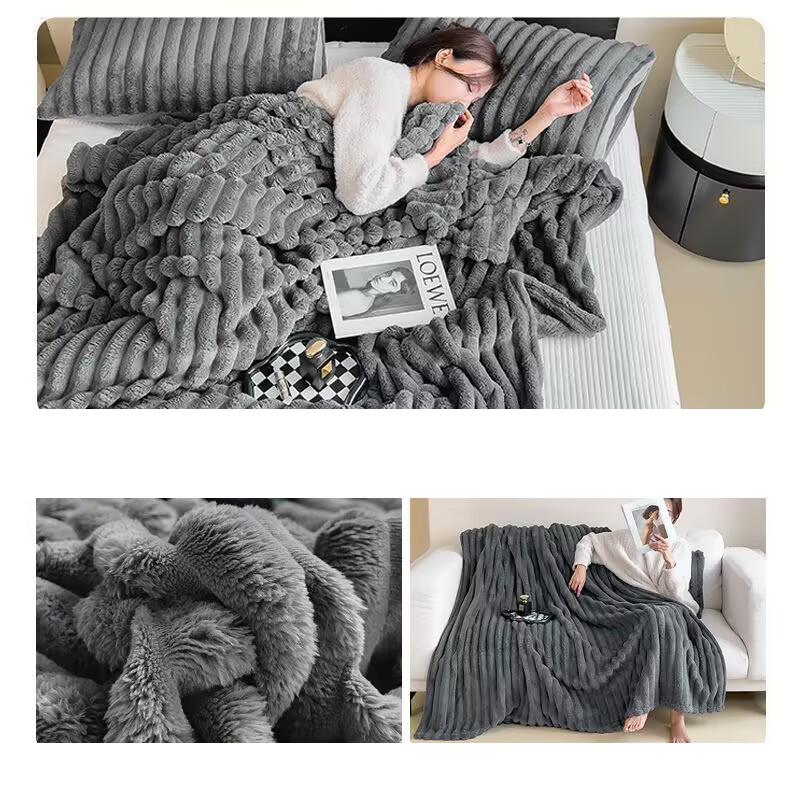 Soft & Delicate Blanket Large Plush Ribbed Throw Warm Cozy Anti-Static Sofa Blanket Lightweight Bed Blanket Multi-Functional 100X140CM
Soft & Delicate Blanket Large Plush Ribbed Throw Warm Cozy Anti-Static Sofa Blanket Lightweight Bed Blanket Multi-Functional 100X140CM