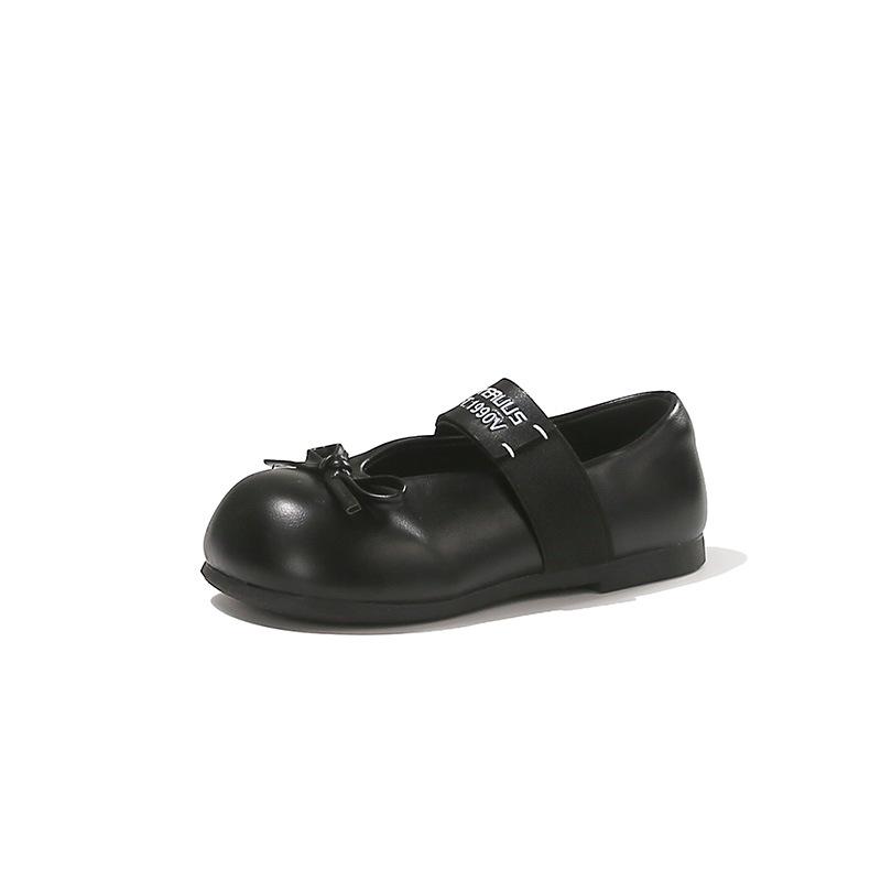 Spring Solid Girls Princess Shoes Soft Sole Non Slip Leather Shoes Baby Performance Shoes size 30
Spring Solid Girls Princess Shoes Soft Sole Non Slip Leather Shoes Baby Performance Shoes size 30