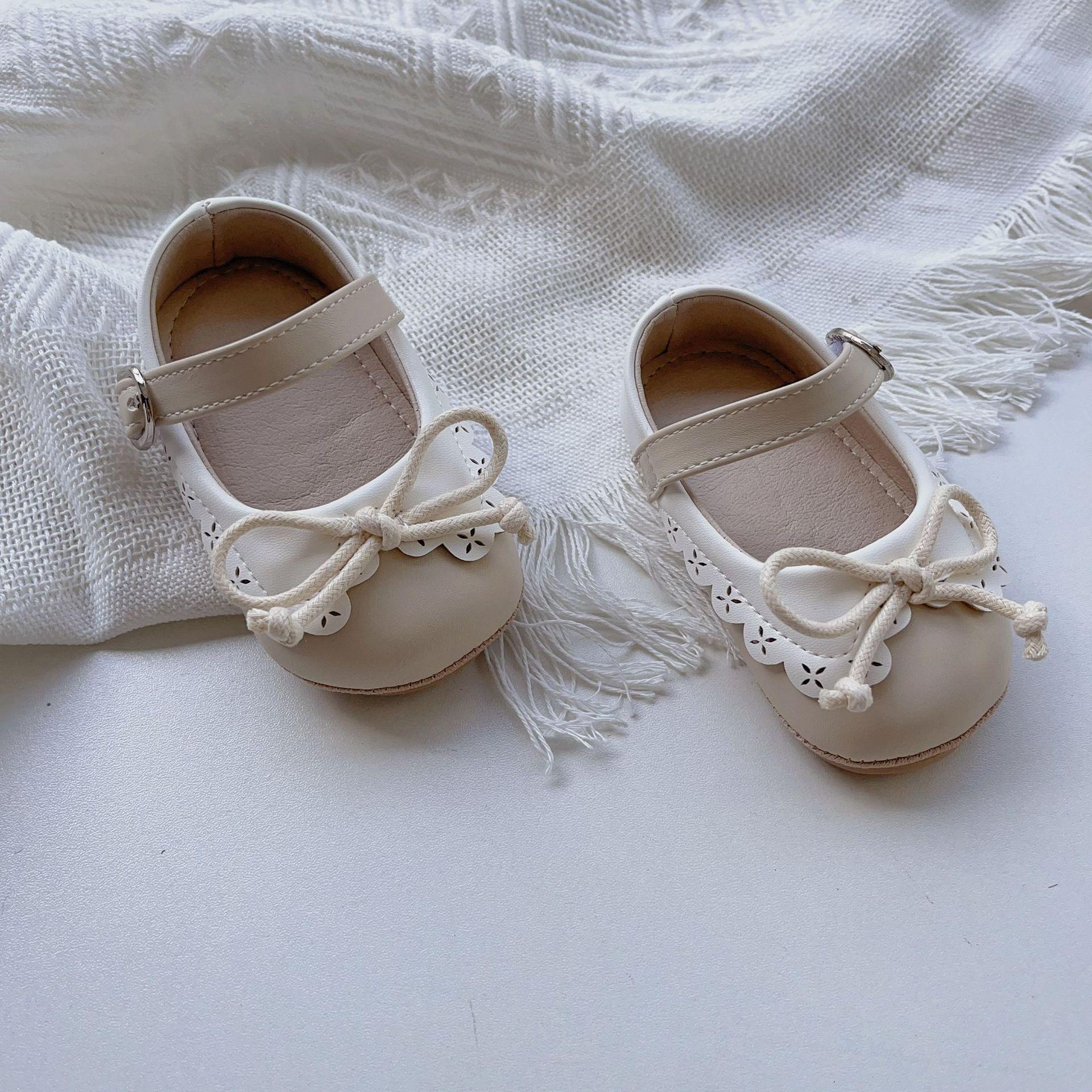 Туфли для ходьбы для малышей в корейском стиле для 0-2 лет - Нескользящая мягкая подошва, туфли принцессы с бантом L (13 cm inner length) грязно-белый
Туфли для ходьбы для малышей в корейском стиле для 0-2 лет - Нескользящая мягкая подошва, туфли принцессы с бантом L (13 cm inner length) грязно-белый