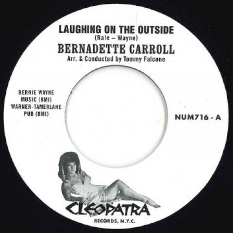 7inch Record BERNADETTE CARROLL - Laughing On The Outside / Heavenly NUM716 Cleopatra 2018 US Rock
7inch Record BERNADETTE CARROLL - Laughing On The Outside / Heavenly NUM716 Cleopatra 2018 US Rock