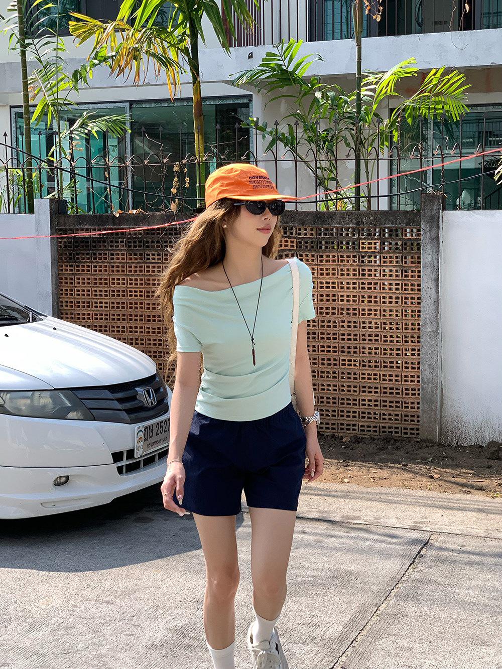Jia Summer 2025 Women s Dopamine Sports Casual Wide-Leg Mid-Length Shorts Medium королівський синій колір
Jia Summer 2025 Women s Dopamine Sports Casual Wide-Leg Mid-Length Shorts Medium королівський синій колір