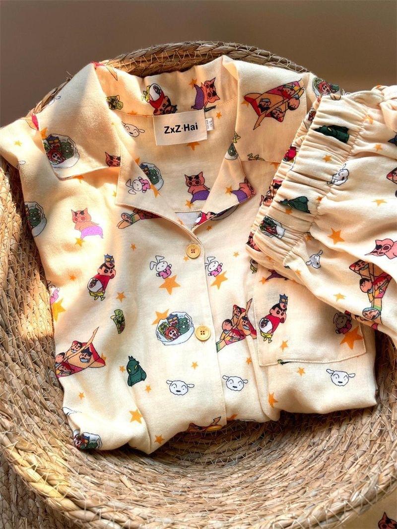 Japanese cute cartoon crayon small new pajamas women s summer short-sleeved shorts girls loungewear ins wind two-piece set XXL
Japanese cute cartoon crayon small new pajamas women s summer short-sleeved shorts girls loungewear ins wind two-piece set XXL