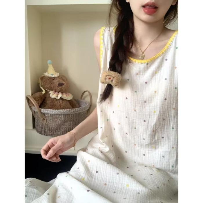 Fragrant purple floral cloud cotton nightdress women s suspender summer with chest pad sweet sleeveless pajamas can be worn outside loungewear 175(XXL)
Fragrant purple floral cloud cotton nightdress women s suspender summer with chest pad sweet sleeveless pajamas can be worn outside loungewear 175(XXL)