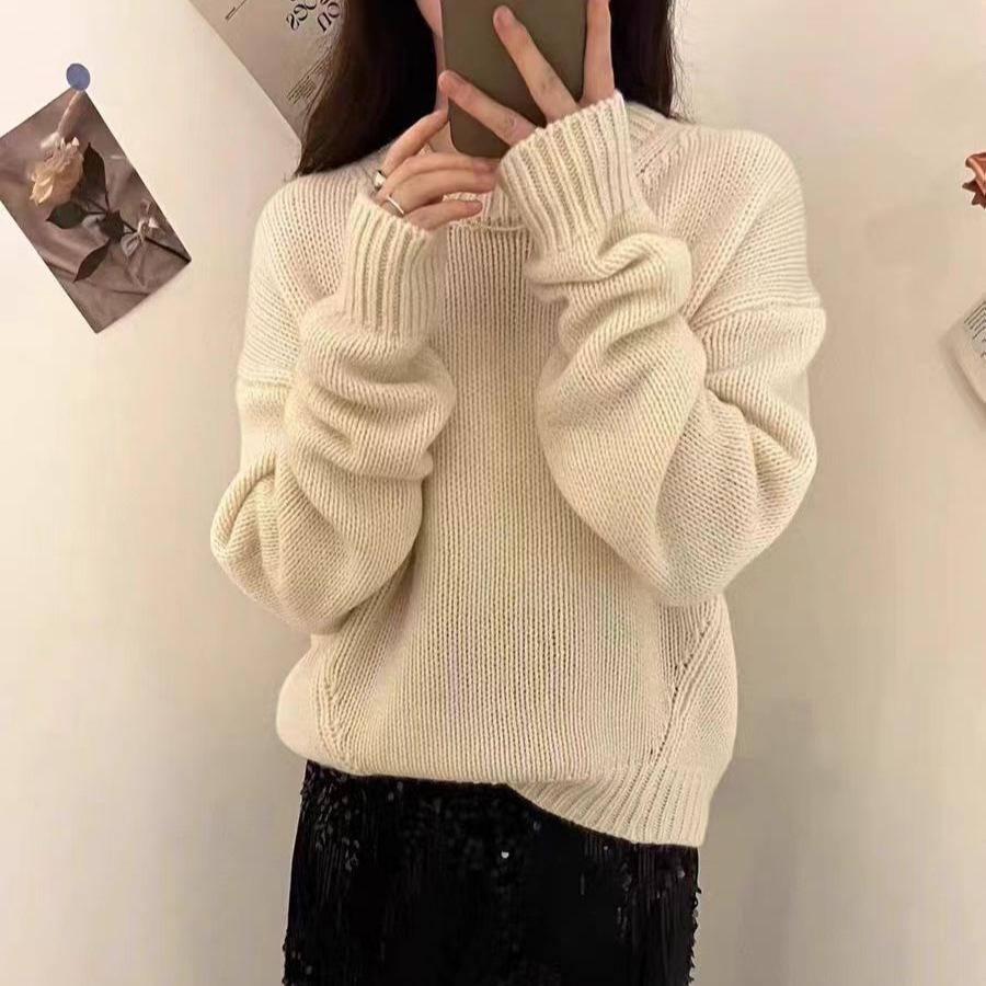 Cozy Wool Sweater: Heavyweight, Thick Knit for Autumn and Winter - Versatile and Relaxed Fit XL
Cozy Wool Sweater: Heavyweight, Thick Knit for Autumn and Winter - Versatile and Relaxed Fit XL