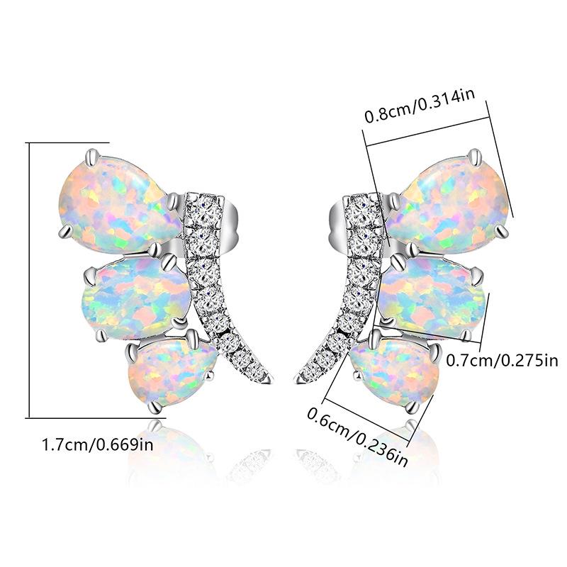 Fashion fan-shaped high-quality Kyocera opal earrings plated 18K gold fashion statement jewelry earrings
Fashion fan-shaped high-quality Kyocera opal earrings plated 18K gold fashion statement jewelry earrings