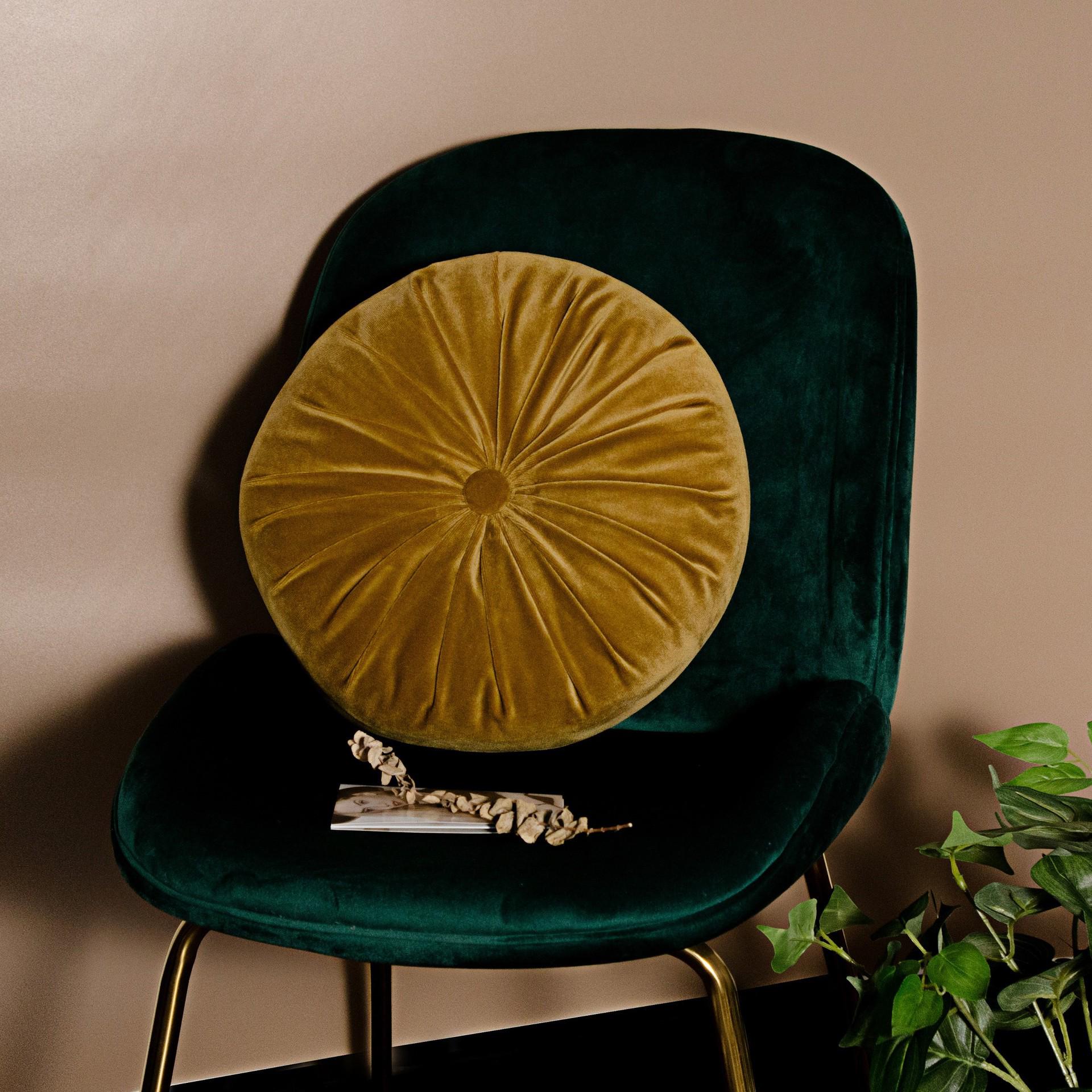 New Nordic Velvet Round Pumpkin Throw Pillow for Bedroom, Bay Window, Bed Head, Backrest, Sofa, & Living Room. 35cm Diameter Round
New Nordic Velvet Round Pumpkin Throw Pillow for Bedroom, Bay Window, Bed Head, Backrest, Sofa, & Living Room. 35cm Diameter Round