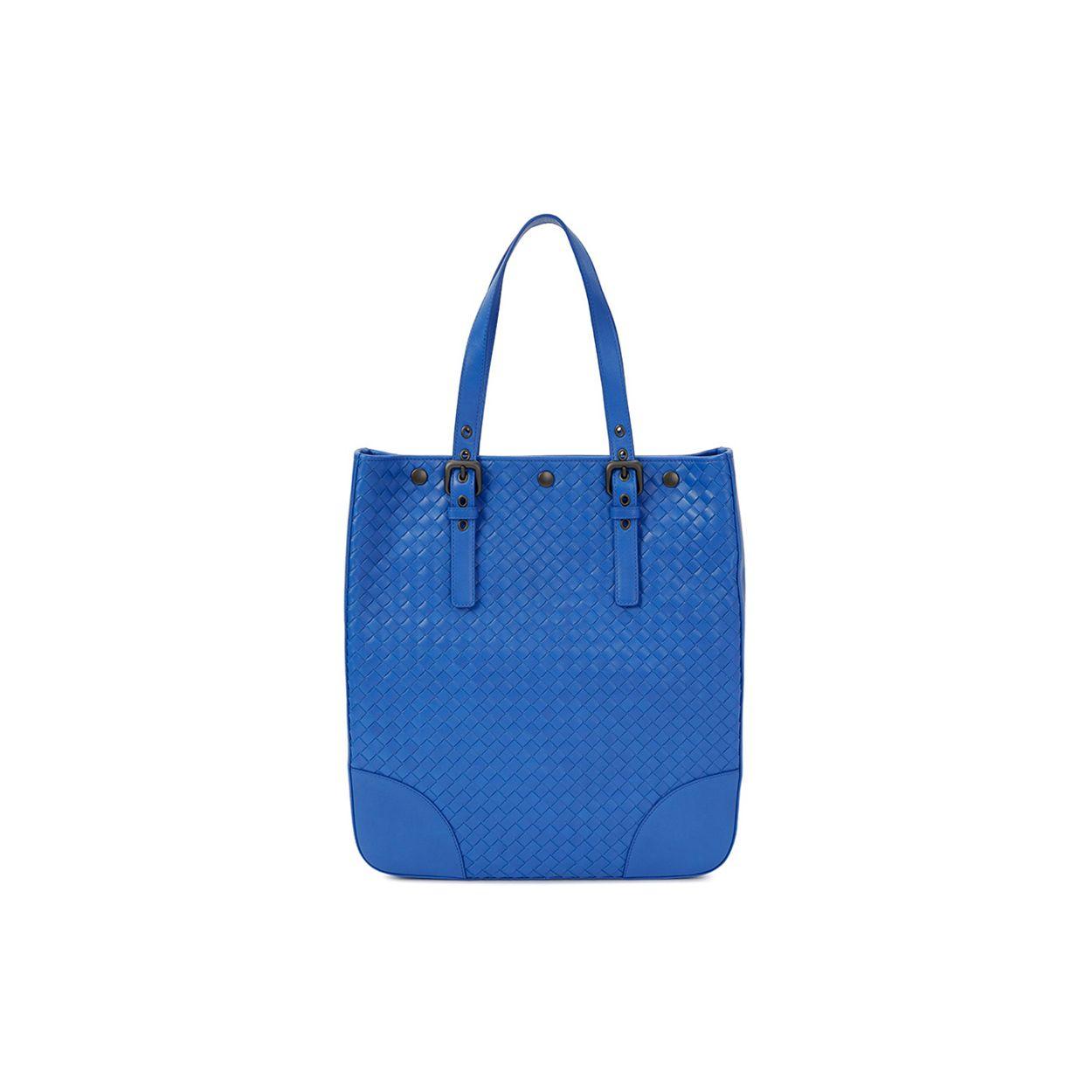 Bottega Veneta Woven Patchwork Leather Tote Bag Large Women handbags Blue 269779-V4651-4304 Basic Set (Bag+Dust Bag)
Bottega Veneta Woven Patchwork Leather Tote Bag Large Women handbags Blue 269779-V4651-4304 Basic Set (Bag+Dust Bag)