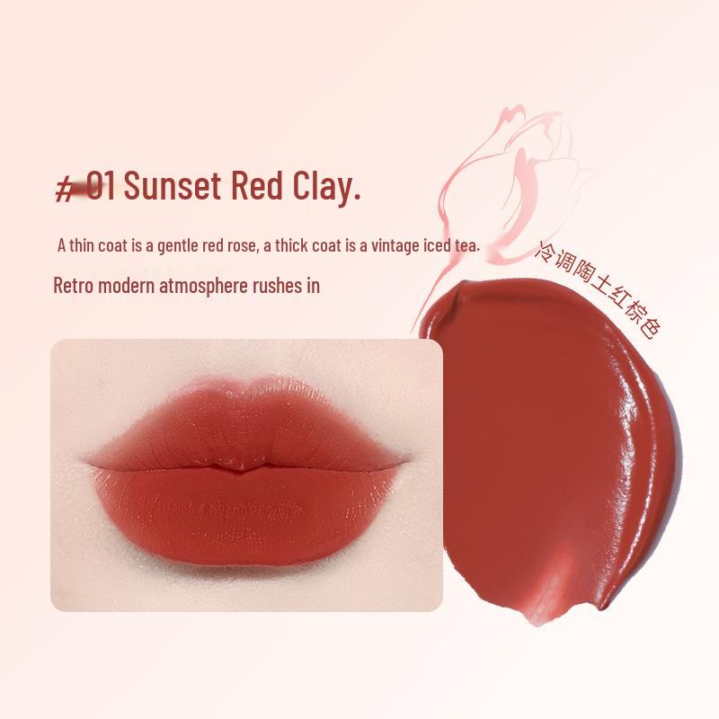 Novo Soft Powder Mist Marshmallow Lip Cream: Light, smooth texture with subtle color payoff, enhances skin brightness, and perfect for students.
Novo Soft Powder Mist Marshmallow Lip Cream: Light, smooth texture with subtle color payoff, enhances skin brightness, and perfect for students.