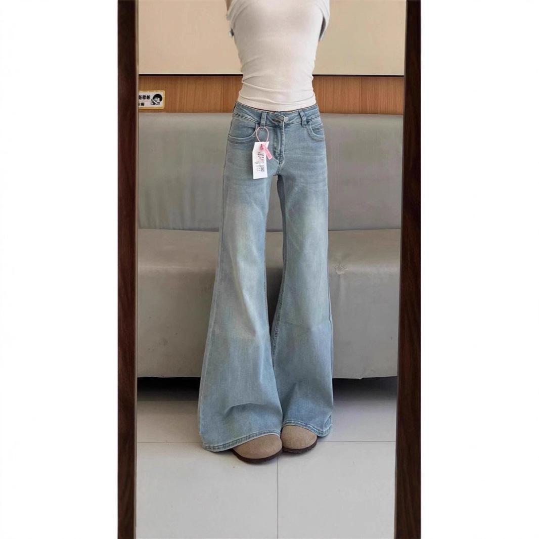 Autumn Light Micro-Flare Low-Rise Wide Leg Jeans for Women - Slim Fit, Flattering Straight Leg Pants Large светло-синий
Autumn Light Micro-Flare Low-Rise Wide Leg Jeans for Women - Slim Fit, Flattering Straight Leg Pants Large светло-синий