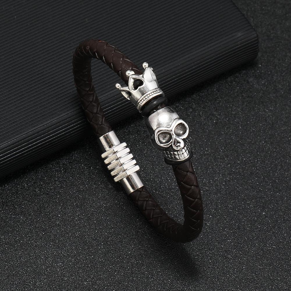 Vintage Multicolor Leather Bracelet For Men With Skull Crown Design Personality Fashion Accessory темно-коричневого кольору
Vintage Multicolor Leather Bracelet For Men With Skull Crown Design Personality Fashion Accessory темно-коричневого кольору