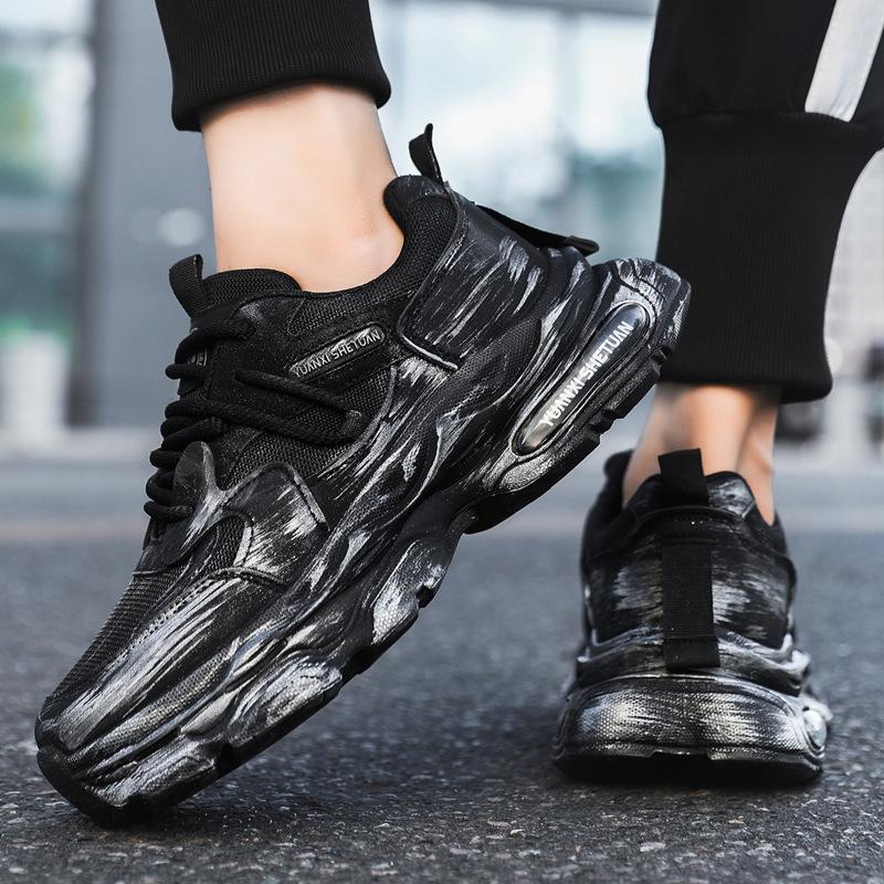 Мужская обувь 2025 новая летняя дышащая обувь для папы, трендовая повседневная обувь, мужская обувь на толстой подошве, увеличивающая рост, беговая спортивная обувь для мужчин 44
Мужская обувь 2025 новая летняя дышащая обувь для папы, трендовая повседневная обувь, мужская обувь на толстой подошве, увеличивающая рост, беговая спортивная обувь для мужчин 44