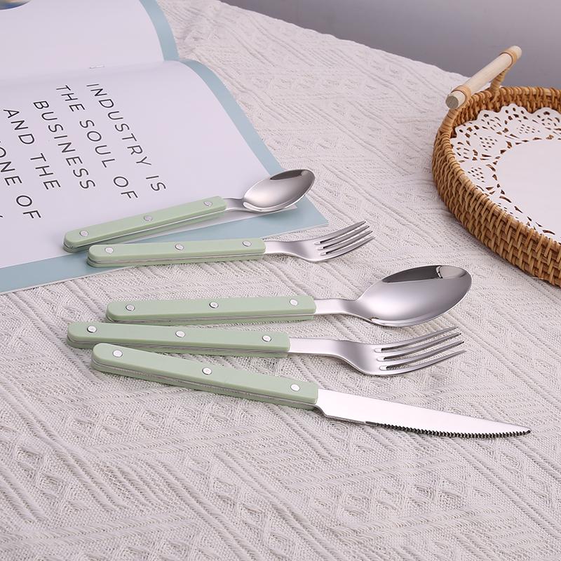 10pc/20pc New stainless steel cutlery set wooden handle Tableware set knife dessert fork soup spoons Kitchen Utensils wholesale
10pc/20pc New stainless steel cutlery set wooden handle Tableware set knife dessert fork soup spoons Kitchen Utensils wholesale