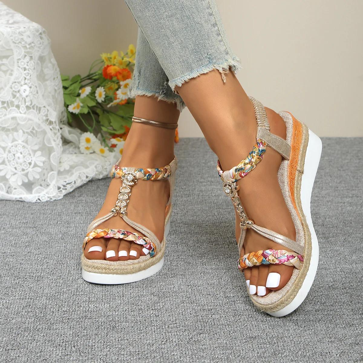 Модные весенне-летние пляжные сандалии, женские модные сандалии на танкетке, с толстой подошвой, удобные сандалии для женщин с поддержкой свода стопы и задним ремешком 36 золотой
Модные весенне-летние пляжные сандалии, женские модные сандалии на танкетке, с толстой подошвой, удобные сандалии для женщин с поддержкой свода стопы и задним ремешком 36 золотой