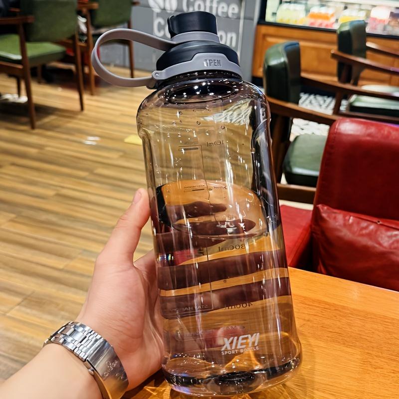 1900ml Large Capacity Portable Water Bottle, High Transparency and Shatterproof, with Tea Filter, Outdoor Sports Kettle сірий
1900ml Large Capacity Portable Water Bottle, High Transparency and Shatterproof, with Tea Filter, Outdoor Sports Kettle сірий