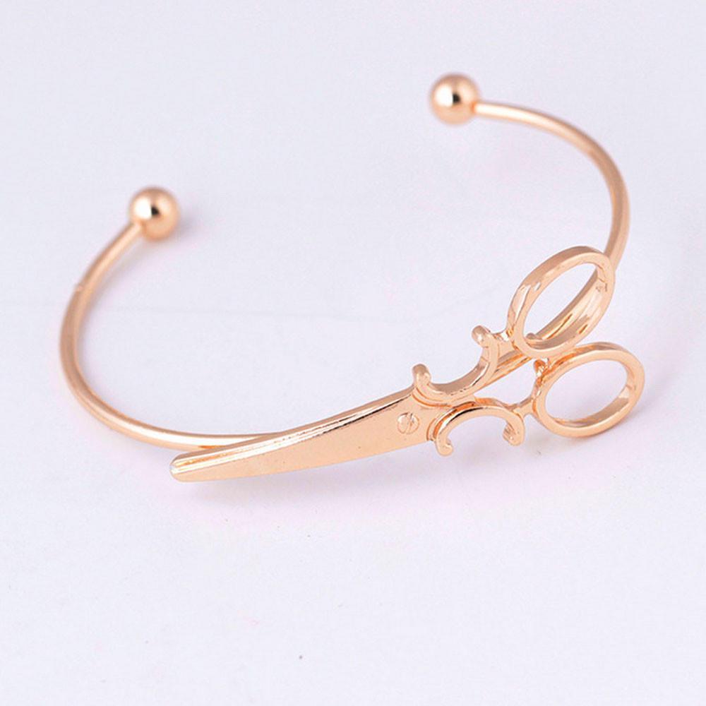 Жіночий регульований браслет з нержавіючої сталі для парних ювелірних виробів 1PC золотий
Жіночий регульований браслет з нержавіючої сталі для парних ювелірних виробів 1PC золотий