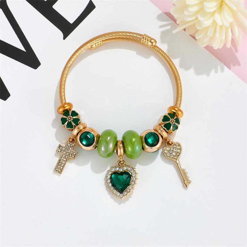 Wind Motion Diamond Heart Beaded Bracelet with Cross Pendant DIY Light Luxury Trendy Stainless Steel Bangle for Students зелений
Wind Motion Diamond Heart Beaded Bracelet with Cross Pendant DIY Light Luxury Trendy Stainless Steel Bangle for Students зелений