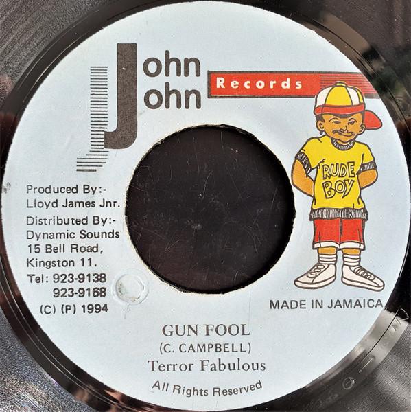 7inch Record TERROR FABULOUS - Gun Fool NONE John John Recor 1994 Jamaica Reggae, Ska & Dub Used
7inch Record TERROR FABULOUS - Gun Fool NONE John John Recor 1994 Jamaica Reggae, Ska & Dub Used
