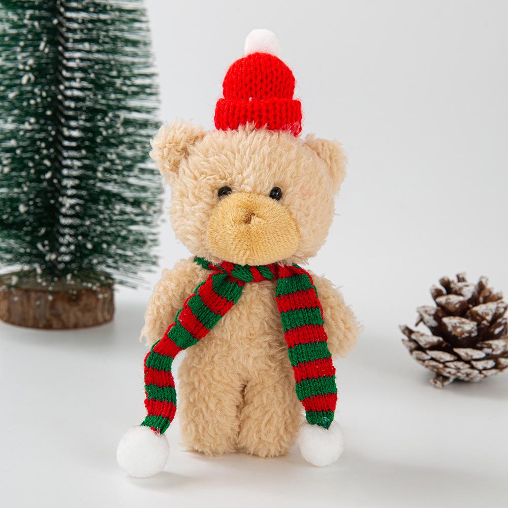 Плюшевый медведь с шарфом - декоративная кукла своими руками для рождественской елки или подарка
Плюшевый медведь с шарфом - декоративная кукла своими руками для рождественской елки или подарка