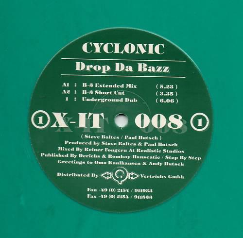 12inch Record CYCLONIC - Drop Da Bazz XIT008 X-IT Records 1995 Germany Dance & Electronica Used
12inch Record CYCLONIC - Drop Da Bazz XIT008 X-IT Records 1995 Germany Dance & Electronica Used