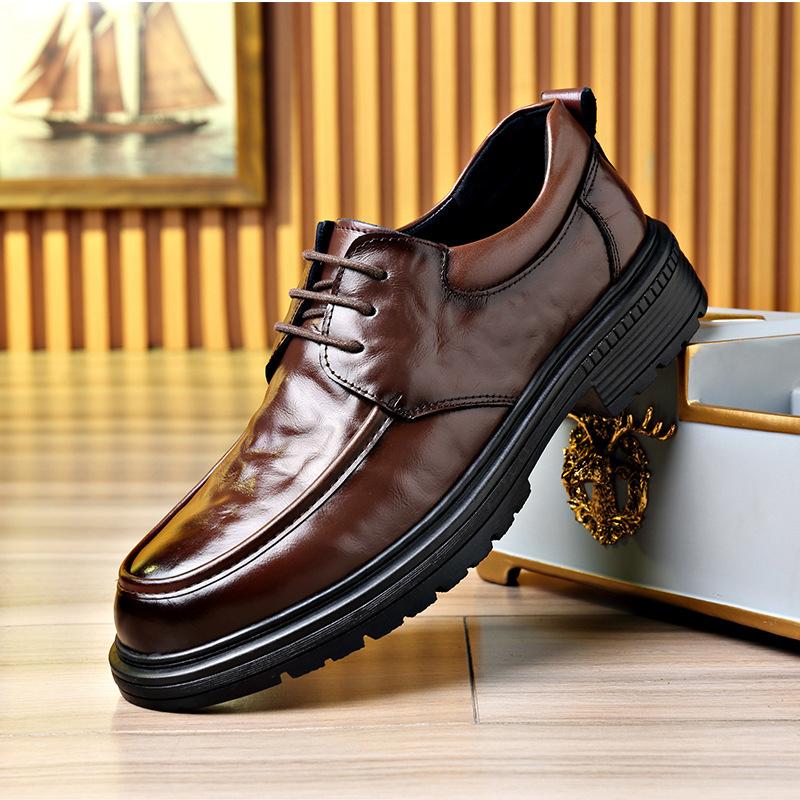 Spring and Autumn Men s New Big Head Leather Shoes Light Luxury Casual Men s Shoes Dress Shoes Platform Men s Tooling 44 коричневий
Spring and Autumn Men s New Big Head Leather Shoes Light Luxury Casual Men s Shoes Dress Shoes Platform Men s Tooling 44 коричневий