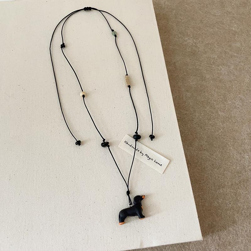 Трехмерная такса из натурального камня, черная веревка, длинное ожерелье, женский литературный и ретро-темперамент, элегантная универсальная цепочка на шею, цепочка для свитера