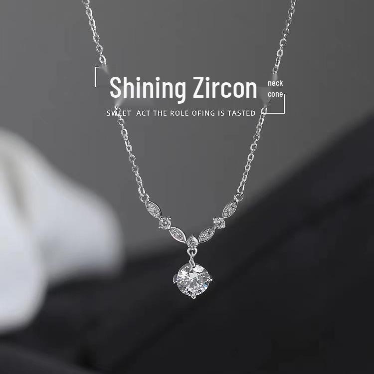 S990 Sterling Silver Sparkling Zircon Clavicle Necklace: Women s Summer 2024 Light Luxury Pure Silver
S990 Sterling Silver Sparkling Zircon Clavicle Necklace: Women s Summer 2024 Light Luxury Pure Silver