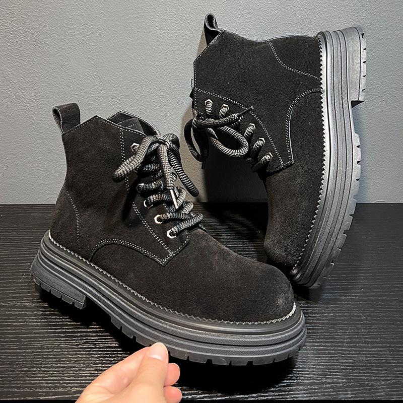 Autumn 2024 new lace-up locomotive Martin boots men s British style retro tooling short boots 24458-B 46
Autumn 2024 new lace-up locomotive Martin boots men s British style retro tooling short boots 24458-B 46