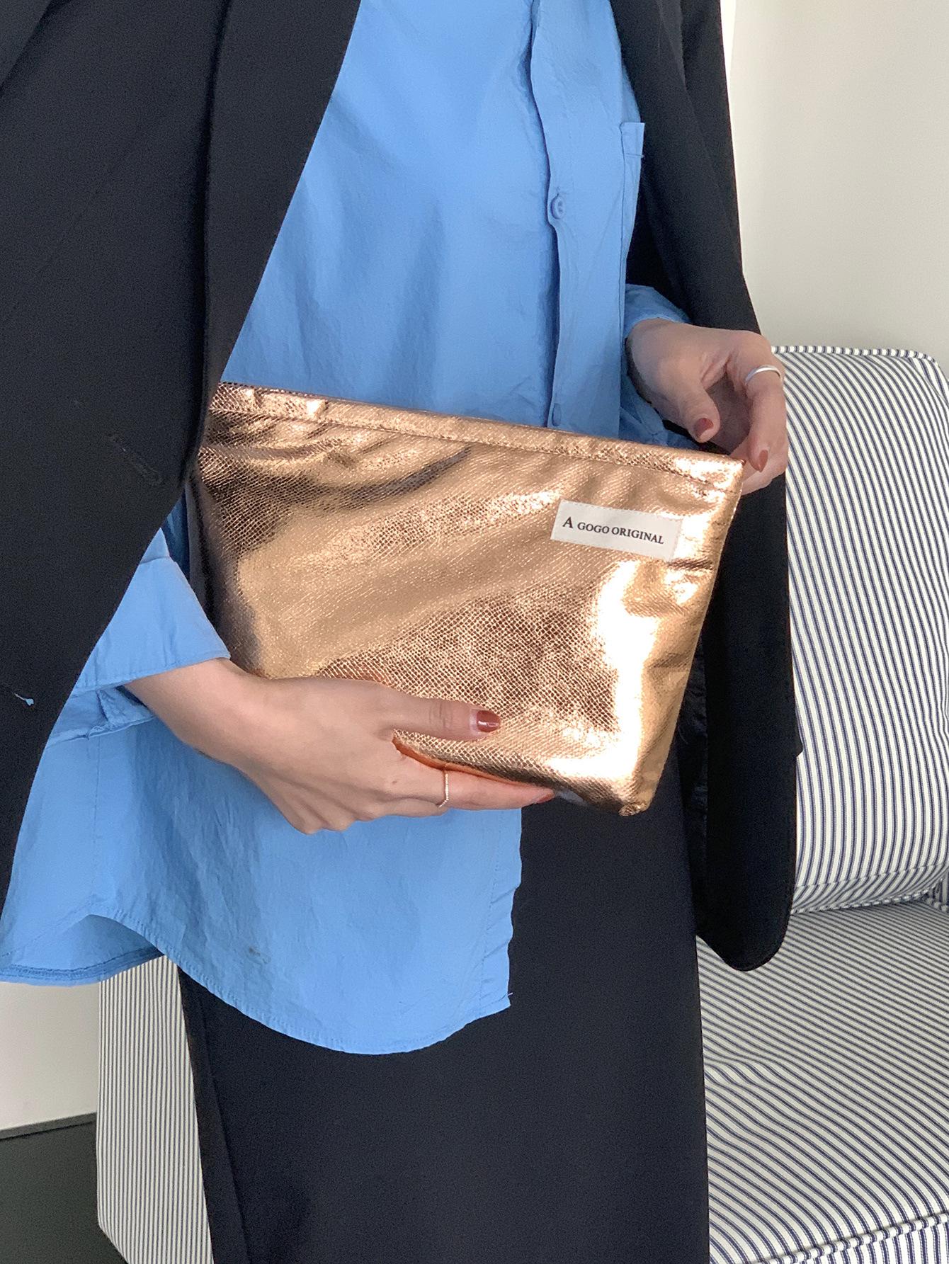 High-End Leather Makeup & Toiletry Clutch Organizer
High-End Leather Makeup & Toiletry Clutch Organizer