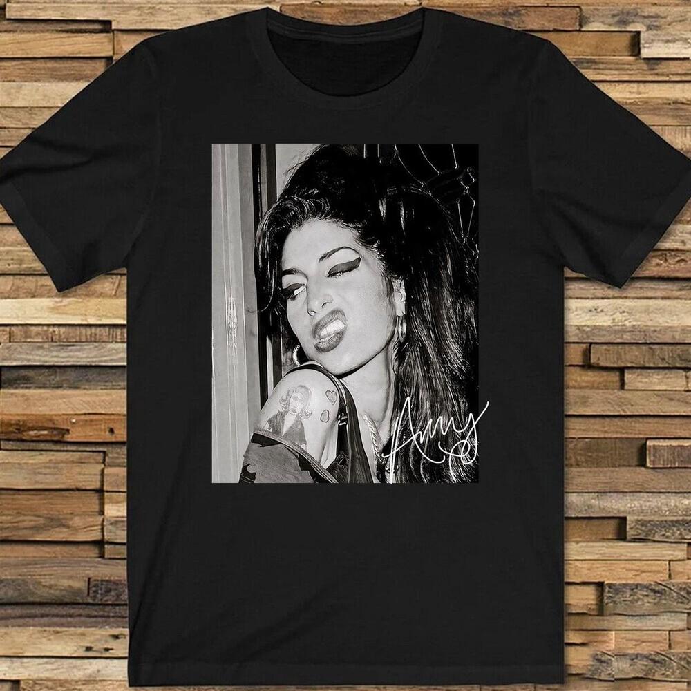Vintage Amy Winehouse Tshirt Short S to 5XL NZL478 Unisex T-Shirt XXXL
Vintage Amy Winehouse Tshirt Short S to 5XL NZL478 Unisex T-Shirt XXXL