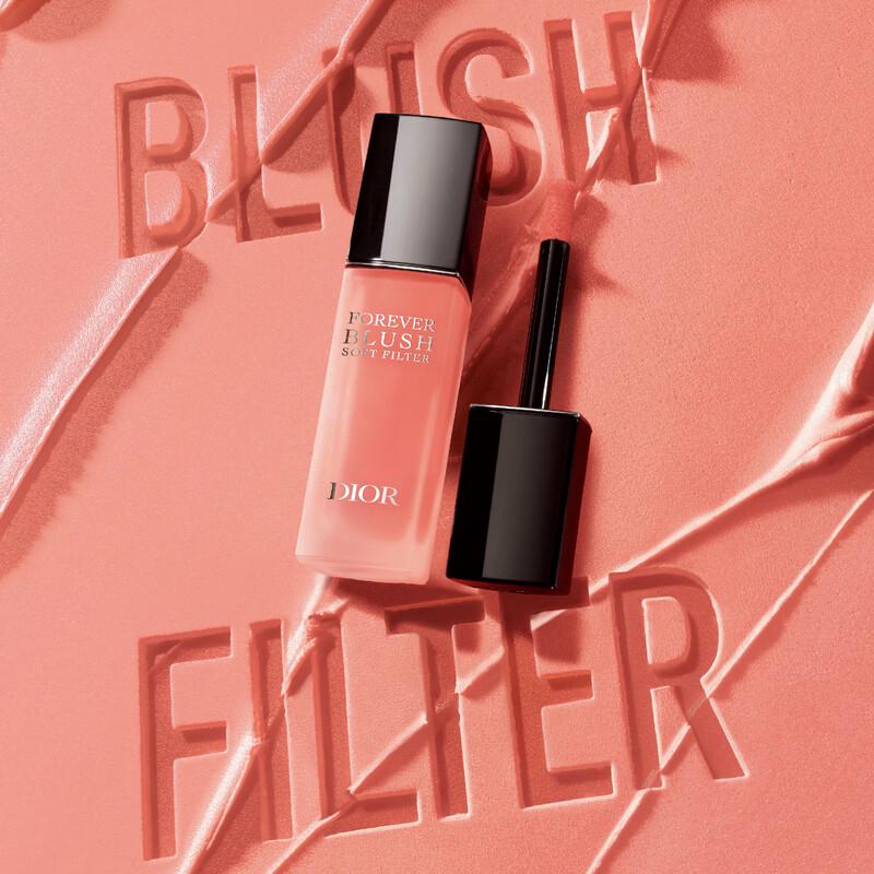 Dior Blushes & Highlighters Collection
Dior Blushes & Highlighters Collection