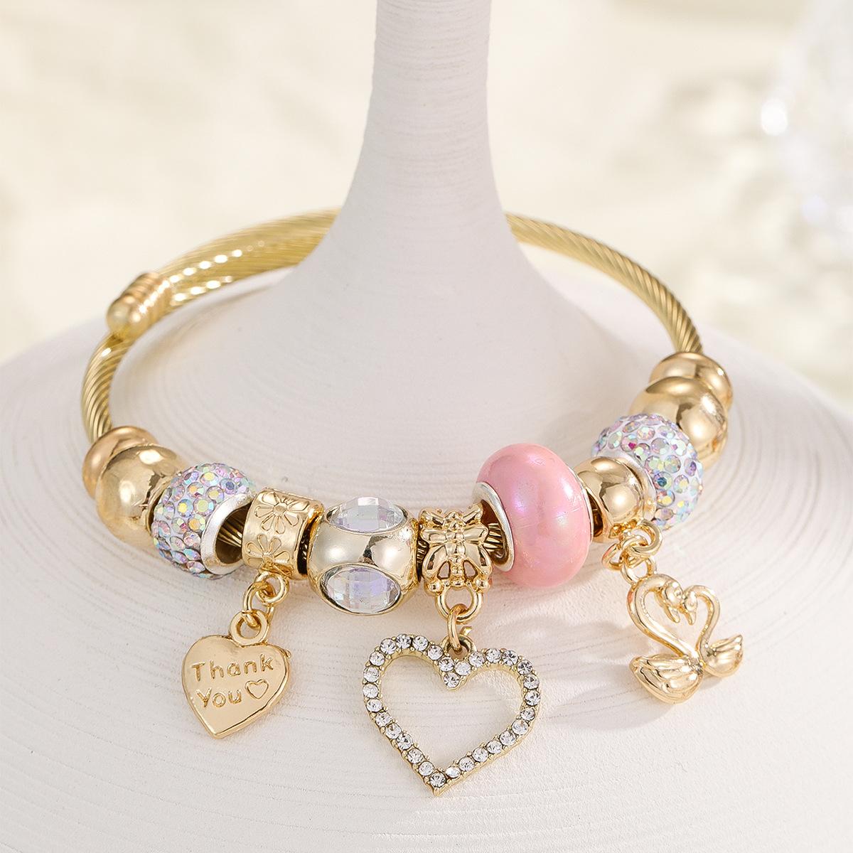 Fashion Commuter Versatile Beaded Bracelet New Bear Swan Small Heart Pendant Accessories Couple Bestie Jewelry Z1607-Pink
Fashion Commuter Versatile Beaded Bracelet New Bear Swan Small Heart Pendant Accessories Couple Bestie Jewelry Z1607-Pink