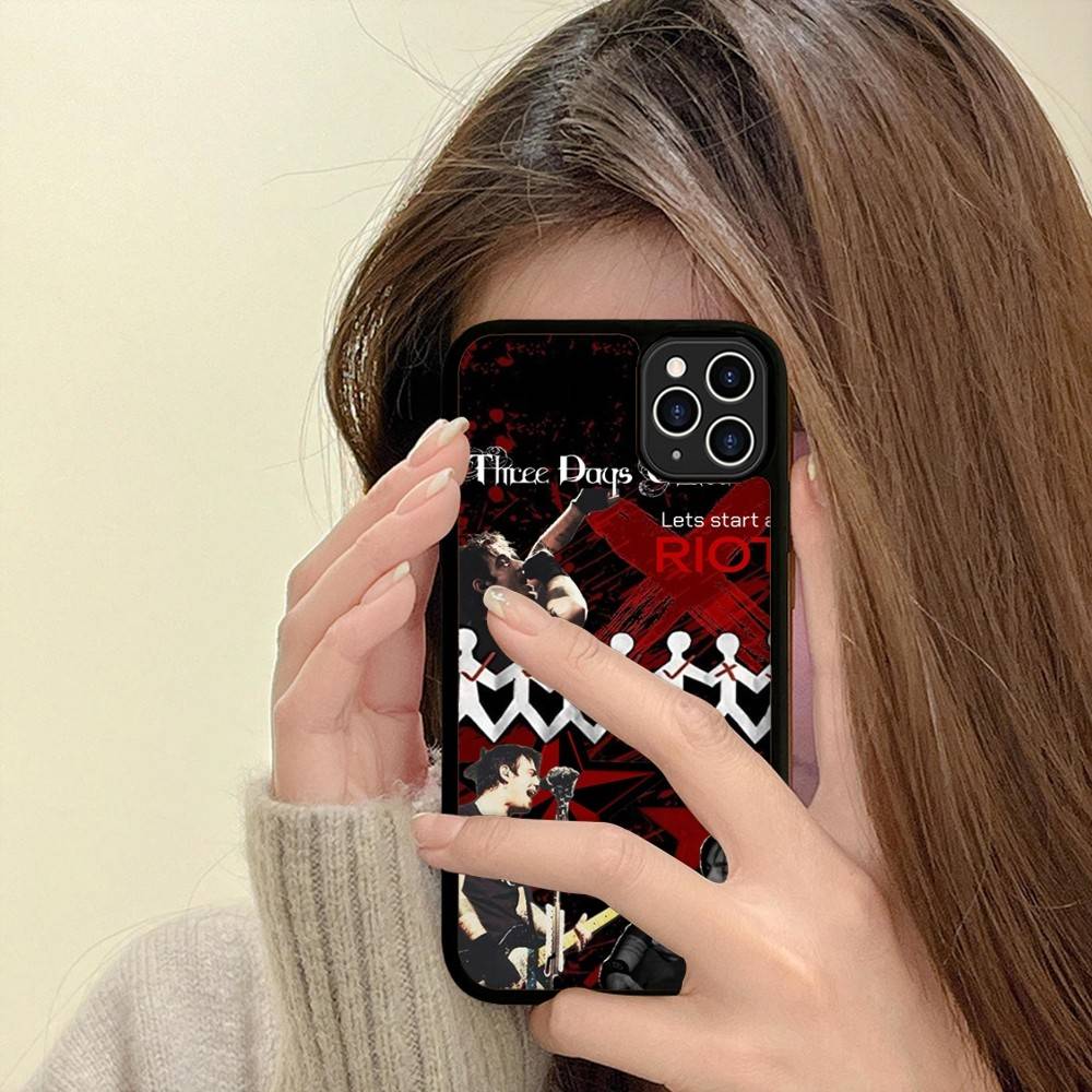 Classic Vintage Three Days Grace Band Phone Case For IPhone 17 16 Pro Max 11 12 13 14 15 Hard PC+TPU Bracket Back Cover iPhone 17 Air
Classic Vintage Three Days Grace Band Phone Case For IPhone 17 16 Pro Max 11 12 13 14 15 Hard PC+TPU Bracket Back Cover iPhone 17 Air