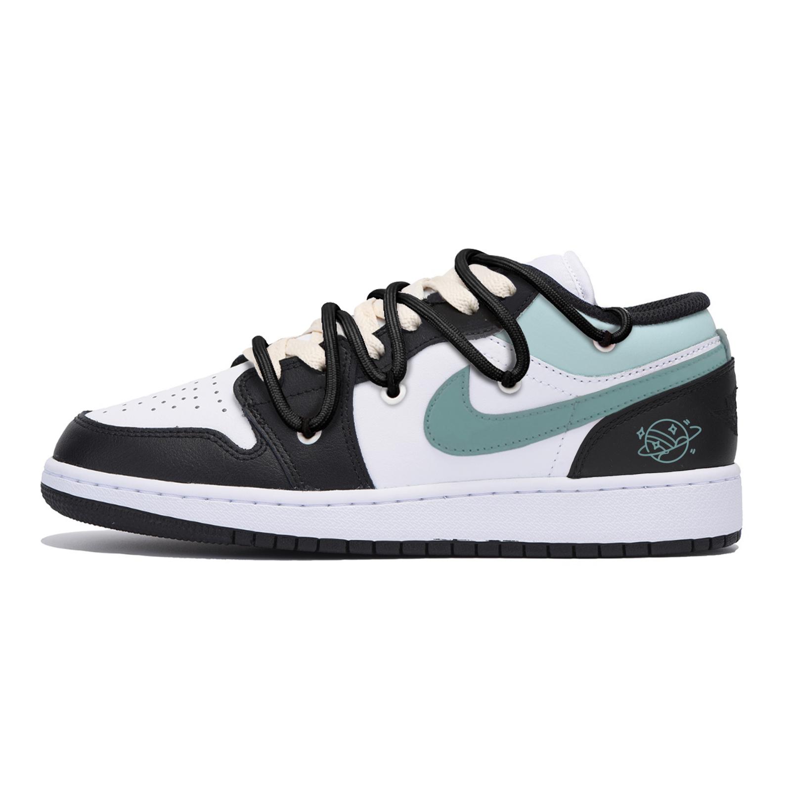 Jordan Air Jordan 1 Abrasion Resistant Slip Resistant Low top Vintage Basketball Shoes Men s Black White Green 553558-131(Team85-) 44
Jordan Air Jordan 1 Abrasion Resistant Slip Resistant Low top Vintage Basketball Shoes Men s Black White Green 553558-131(Team85-) 44