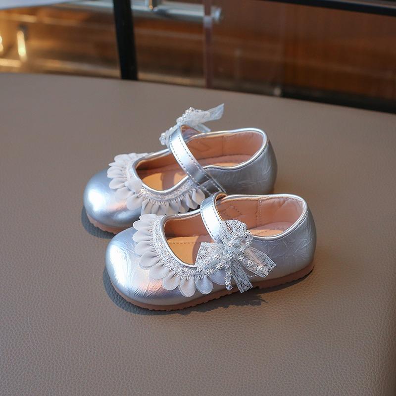 Sweet Lace Girls Princess Shoes | Fashionable Shallow-Mouth Cute Bowknot Shoes for Children Casual Kids Shoes 31
Sweet Lace Girls Princess Shoes | Fashionable Shallow-Mouth Cute Bowknot Shoes for Children Casual Kids Shoes 31