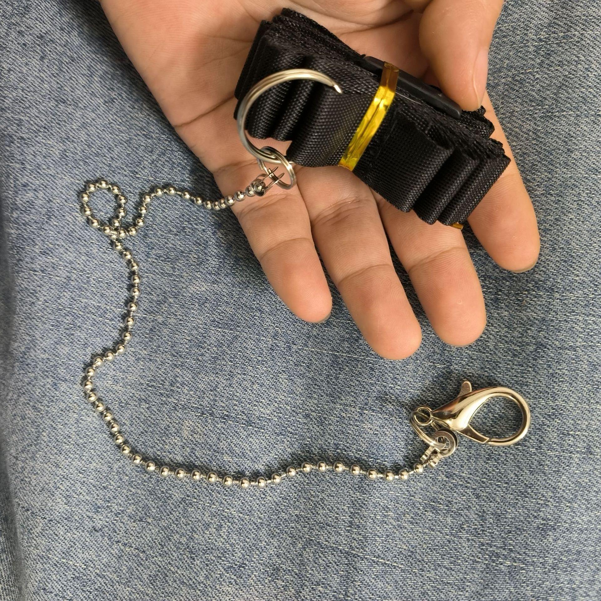 Adjustable Anti-Bite Squirrel Harness and Leash for Small Pets (Hamster, Gerbil, Ferret)
Adjustable Anti-Bite Squirrel Harness and Leash for Small Pets (Hamster, Gerbil, Ferret)