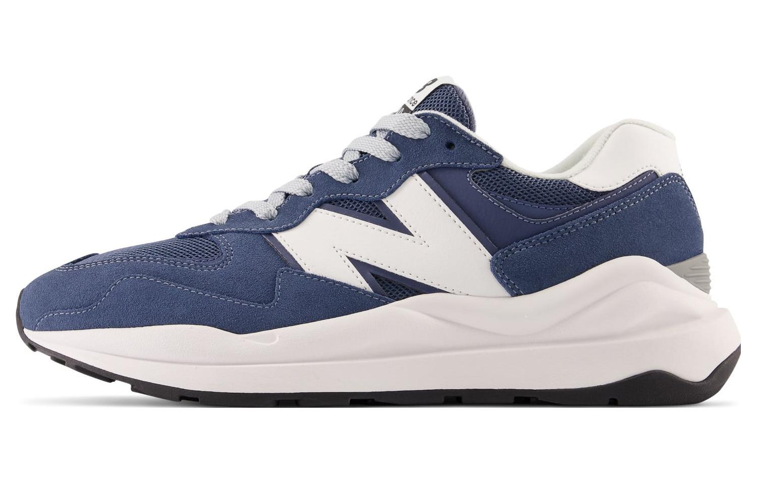 57/40 New Balance Vintage Indigo M5740VPA 40
57/40 New Balance Vintage Indigo M5740VPA 40
