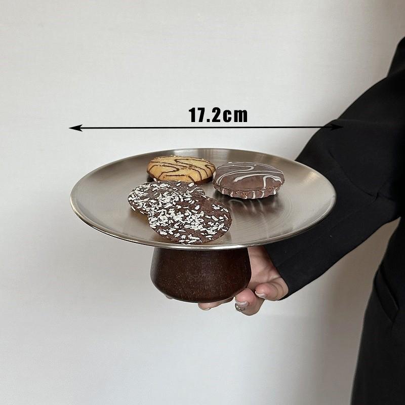 Retro Luxury Dessert Tray Exquisite Walnut Wooden High Tea Snack Fruit Dish Wedding Party Dessert Decor Home Hotel Supplies
Retro Luxury Dessert Tray Exquisite Walnut Wooden High Tea Snack Fruit Dish Wedding Party Dessert Decor Home Hotel Supplies