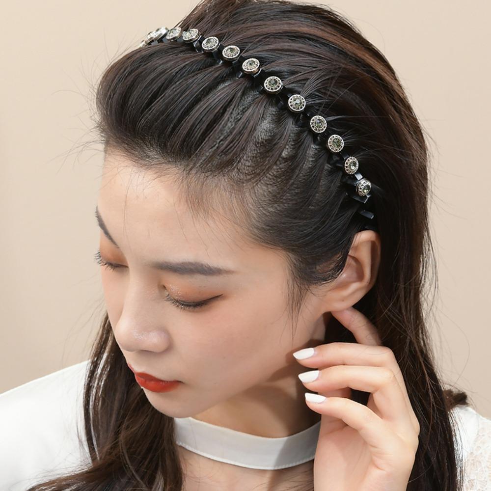 Rhinestone Braided Tools Hairband Pearl Hair Toothed Headband Hair Styling Accessory Style 2
Rhinestone Braided Tools Hairband Pearl Hair Toothed Headband Hair Styling Accessory Style 2