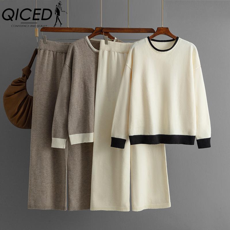 QICED Autumn and Winter Style Contrasting Color Round-neck Knitted Sweater Slimming Wide-leg Pants Two-piece Set for Women One Size
QICED Autumn and Winter Style Contrasting Color Round-neck Knitted Sweater Slimming Wide-leg Pants Two-piece Set for Women One Size
