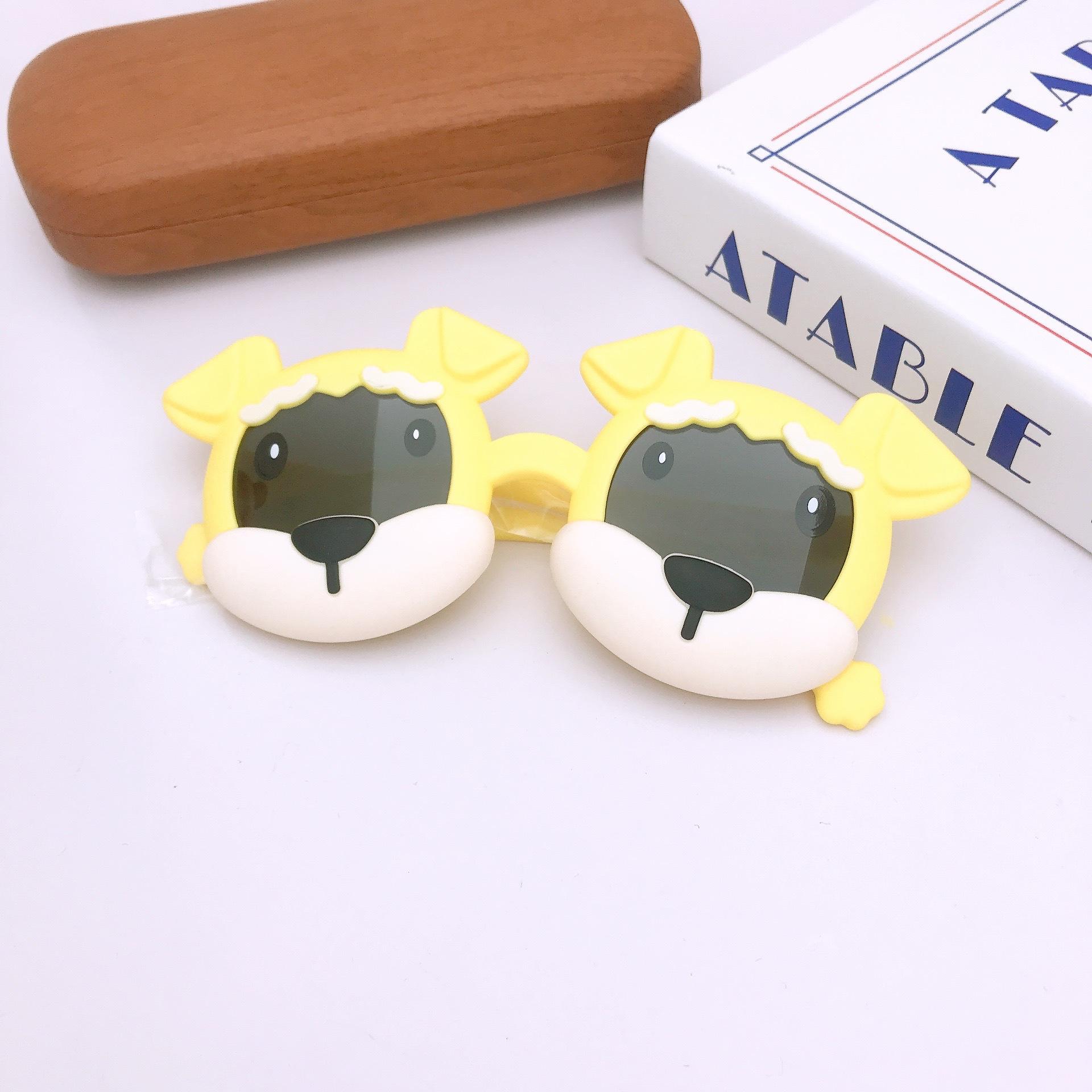 Детские силиконовые очки для мальчиков, солнцезащитные очки с поляризацией, защита от солнца, милые, забавные, вогнутые солнцезащитные очки для девочек
Детские силиконовые очки для мальчиков, солнцезащитные очки с поляризацией, защита от солнца, милые, забавные, вогнутые солнцезащитные очки для девочек