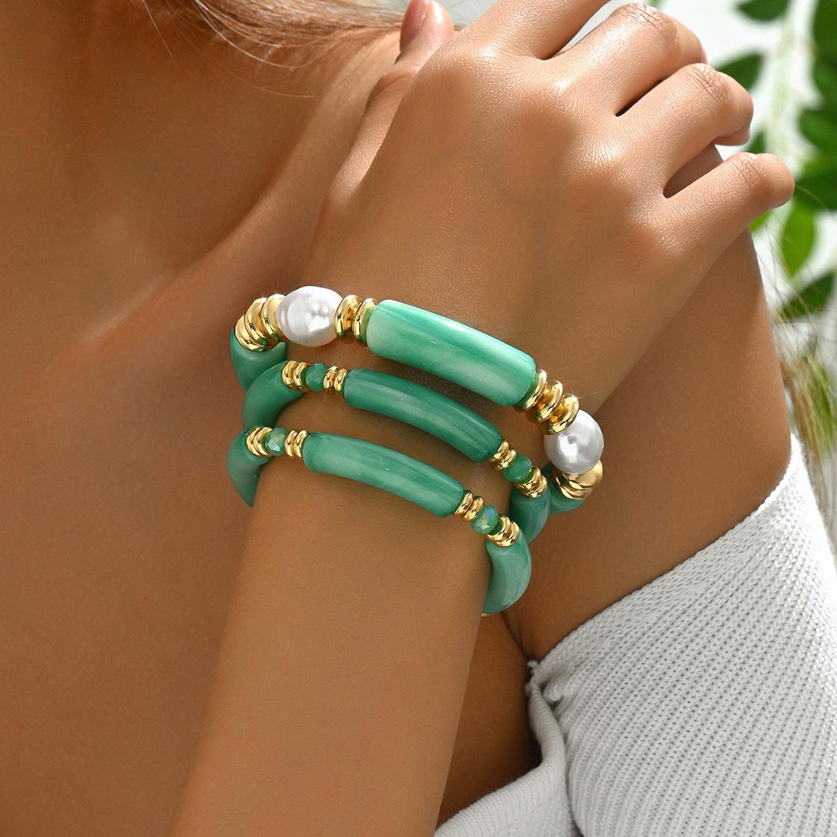 Новый простой браслет из смолы, многослойный дизайн с бусинами, универсальный браслет, женский браслет, горячая распродажа
Новый простой браслет из смолы, многослойный дизайн с бусинами, универсальный браслет, женский браслет, горячая распродажа