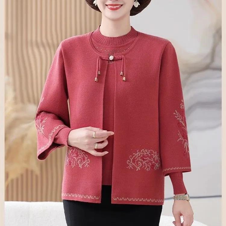 Женское весенне-осеннее пальто, вязаный кардиган для среднего возраста, элегантный и стильный свитер 3XL
Женское весенне-осеннее пальто, вязаный кардиган для среднего возраста, элегантный и стильный свитер 3XL